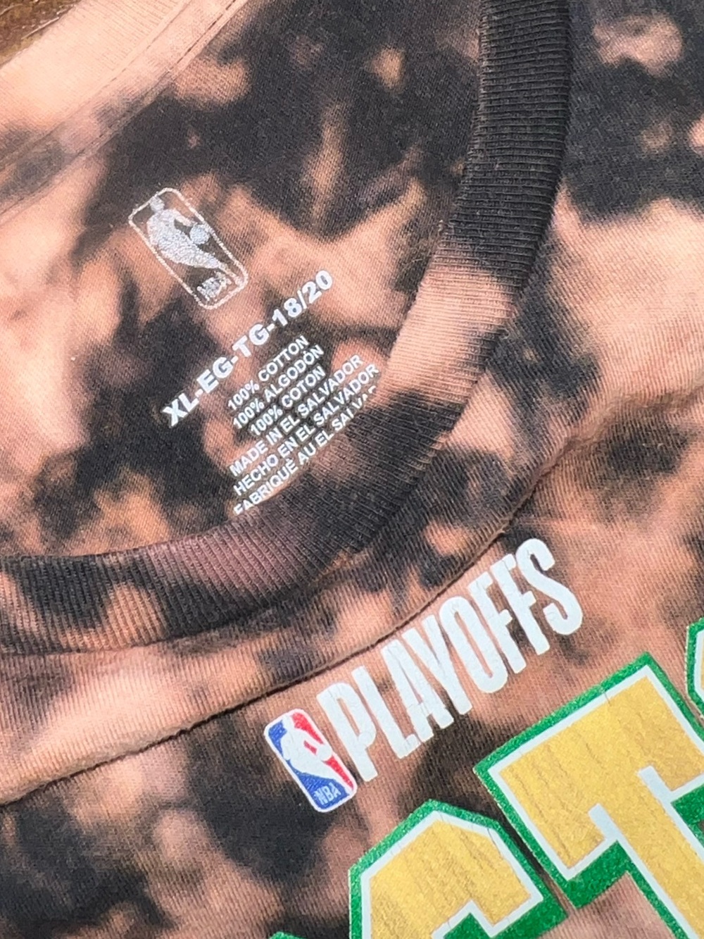 NBA Boston Celtics Black & Orange Tie Dye Kids Graphic T- Shirt Size XL 18/20 - Picture 4 of 4